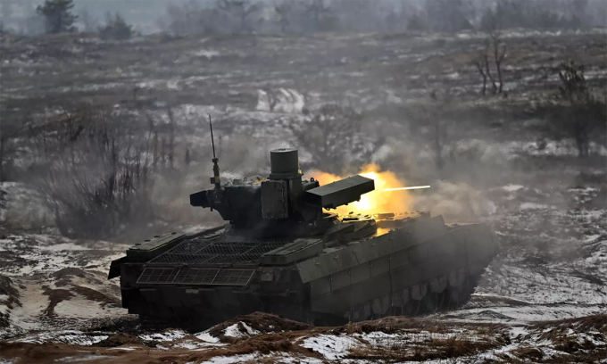 Russische Schützenpanzer BMPT Terminator greifen im Januar 2023 ukrainische Stellungen an. Foto: Russisches Verteidigungsministerium