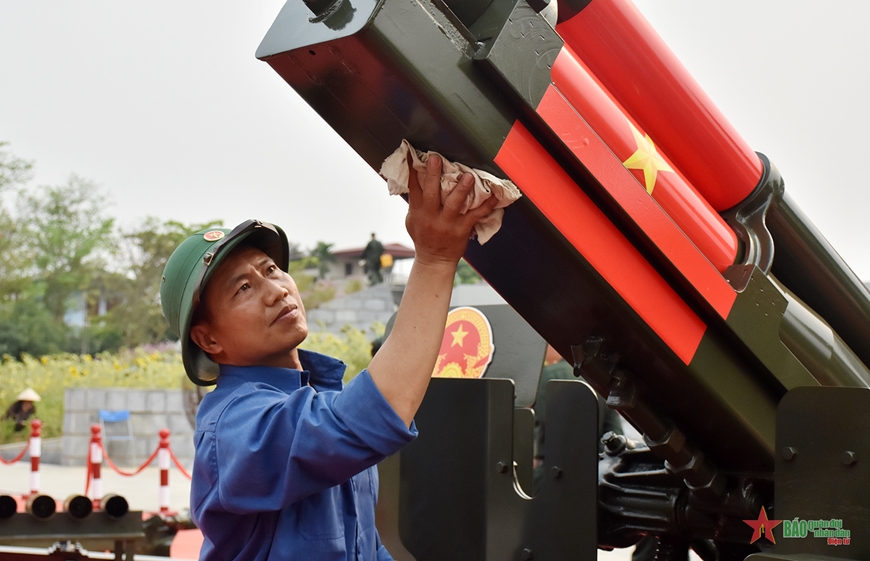 The ceremonial artillery has arrived in Dien Bien.