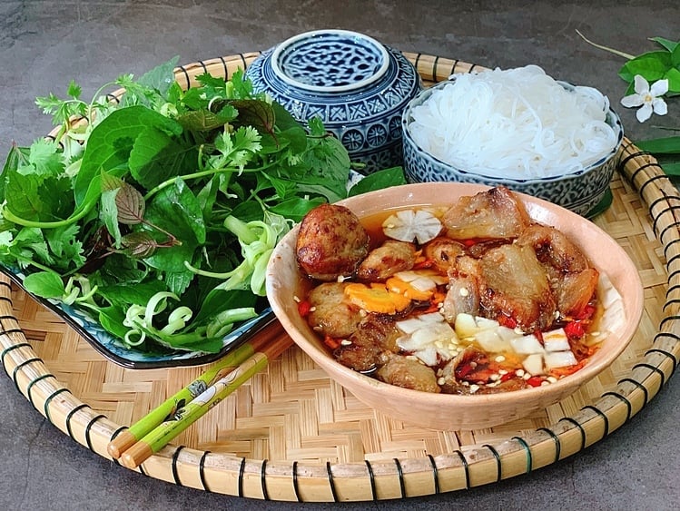 Ăn Tết kiểu 'chuyên đề'