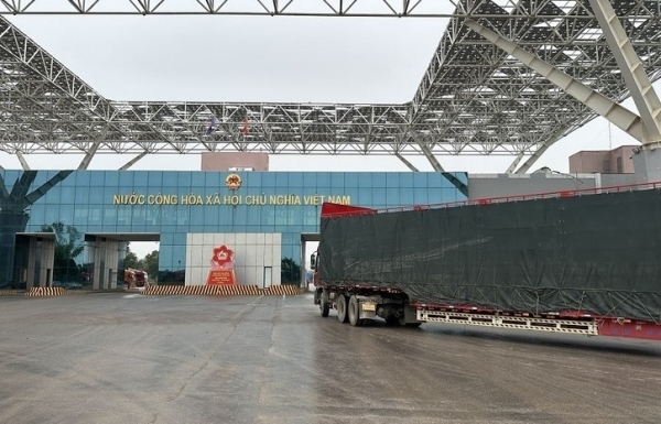 Quang Ninh Customs processed procedures for 22,429 declarations