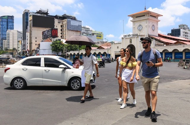 Loạt thị trường khách quốc tế đến Việt Nam tăng 'khủng'