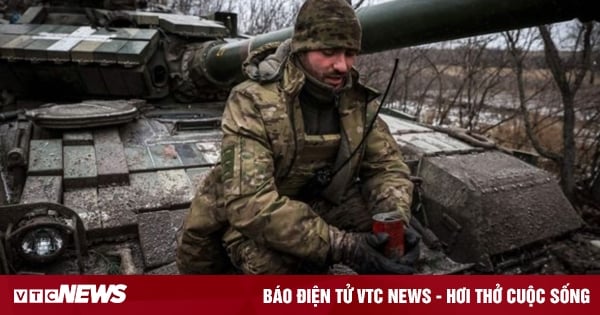 Ukrainian soldiers say Russian tanks are 'the scariest thing'