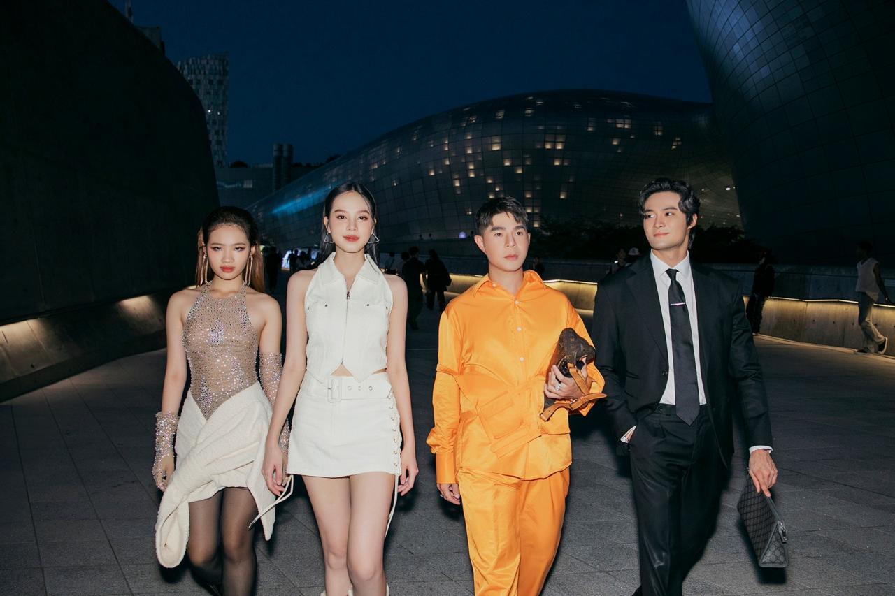 Hoa hậu Thanh Thủy, người mẫu nhí Bảo Hà trình diễn Seoul Fashion Week