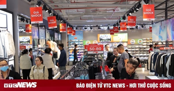 Vincom lanza el mayor evento promocional del año: Black Friday