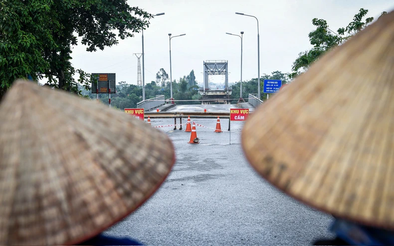 Die Überschwemmungen des Thao-Flusses überschreiten das historische Niveau, steigendes Wasser des Roten Flusses beeinträchtigt einige Gebiete in Hanoi, Foto 19