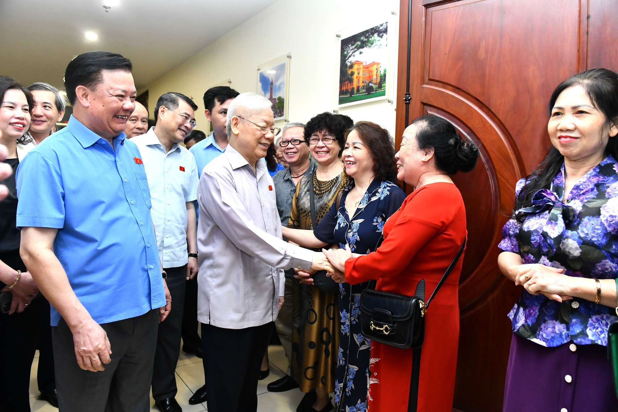 Tổng Bí thư: 'Nếu thấy tay nhúng chàm rồi thì tốt nhất là xin thôi' - Ảnh 1.