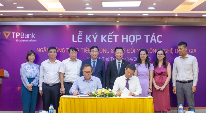 TPBank signs cooperation agreement with NATIF to support capital for technology enterprises - 1