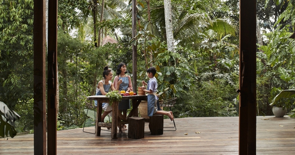 Booking.com ណែនាំវិធីក្នុងការធ្វើដំណើរប្រកបដោយសេដ្ឋកិច្ចកំឡុងពេល Tet ចាប់ពីការកក់ជើងហោះហើរ រហូតដល់ការជ្រើសរើសកន្លែងស្នាក់នៅ