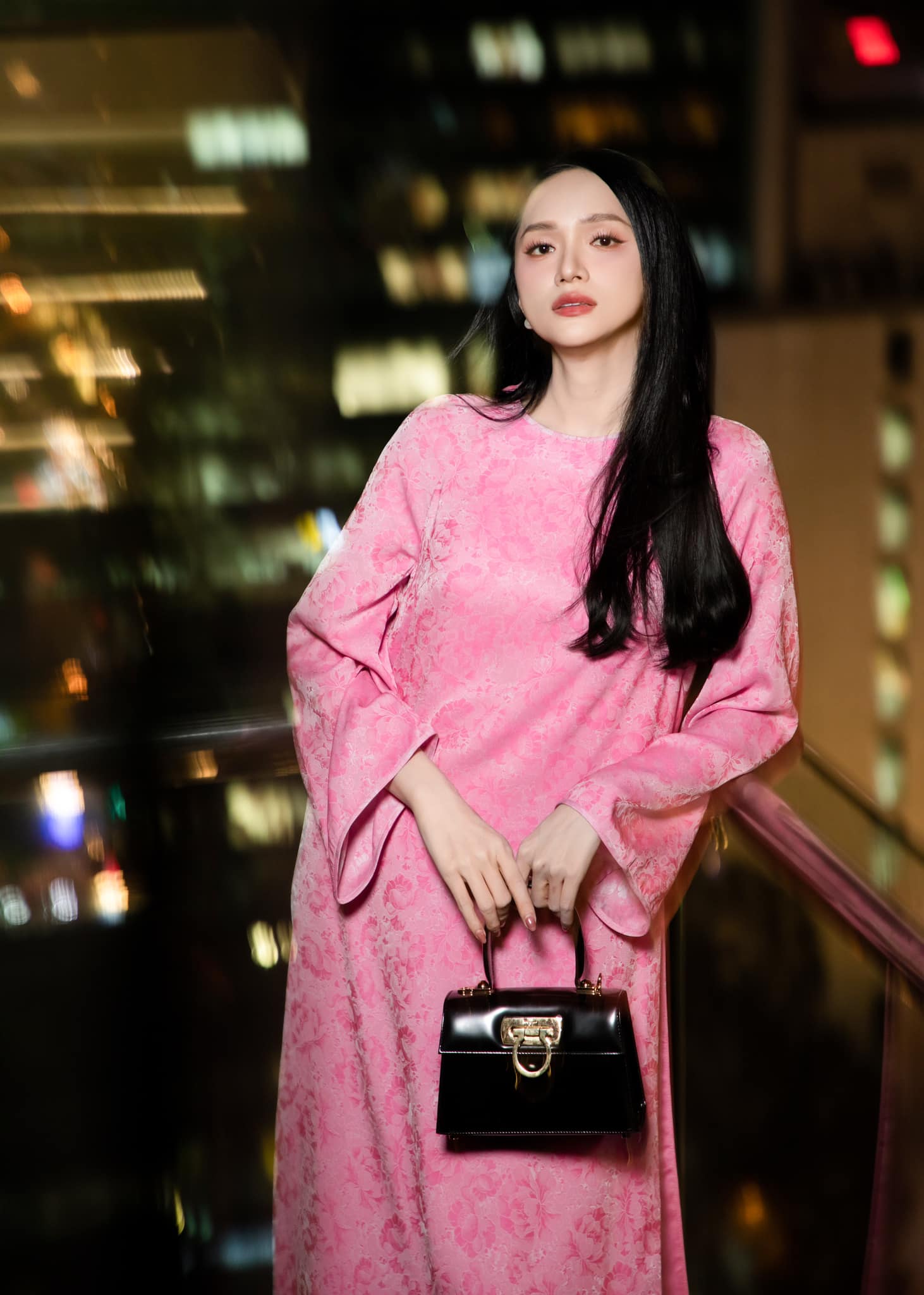 Ngây ngất ngắm 7 Hoa hậu, Á hậu mặc áo dài đẹp 