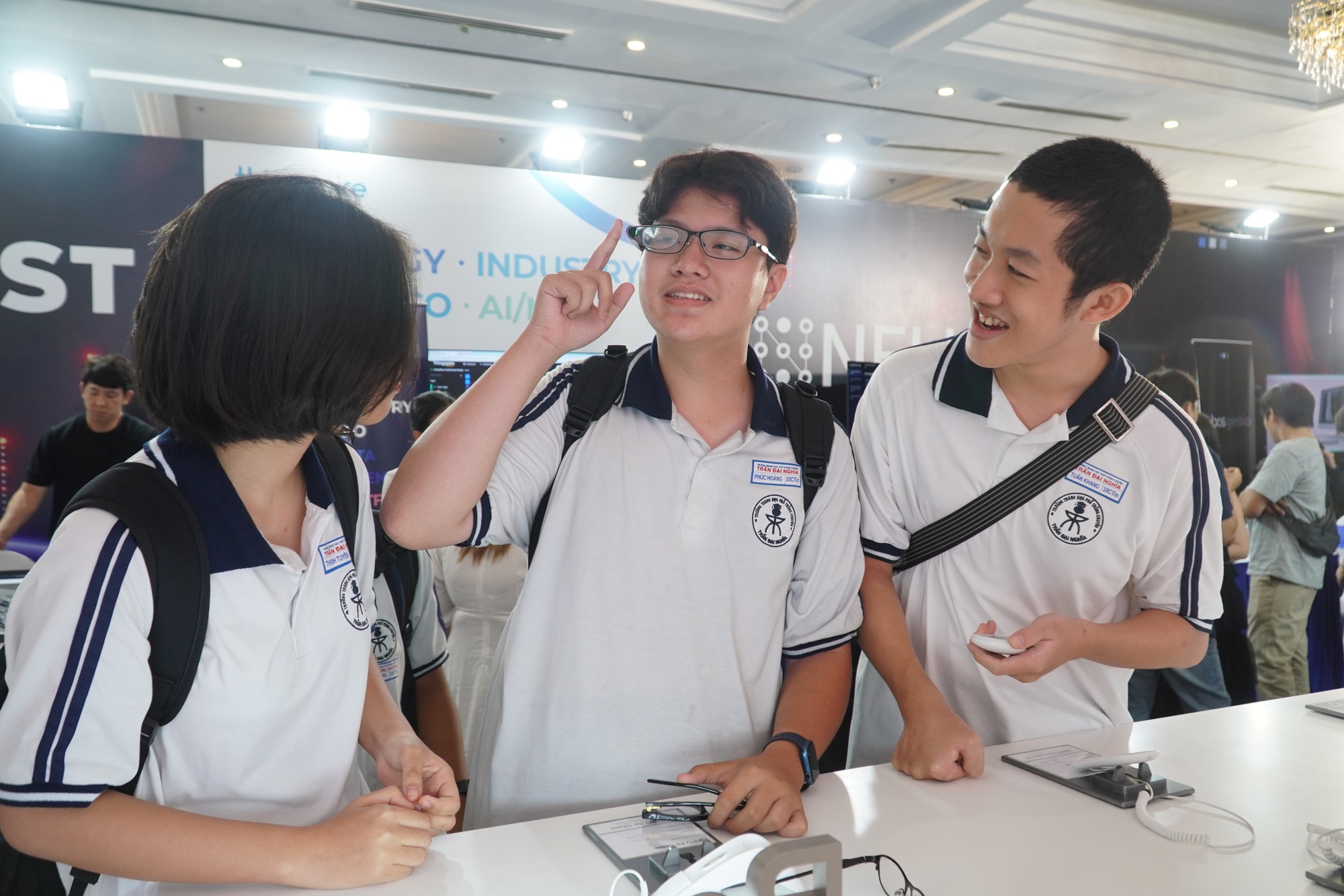 Học sinh hào hứng với trí tuệ nhân tạo  - Ảnh 3.