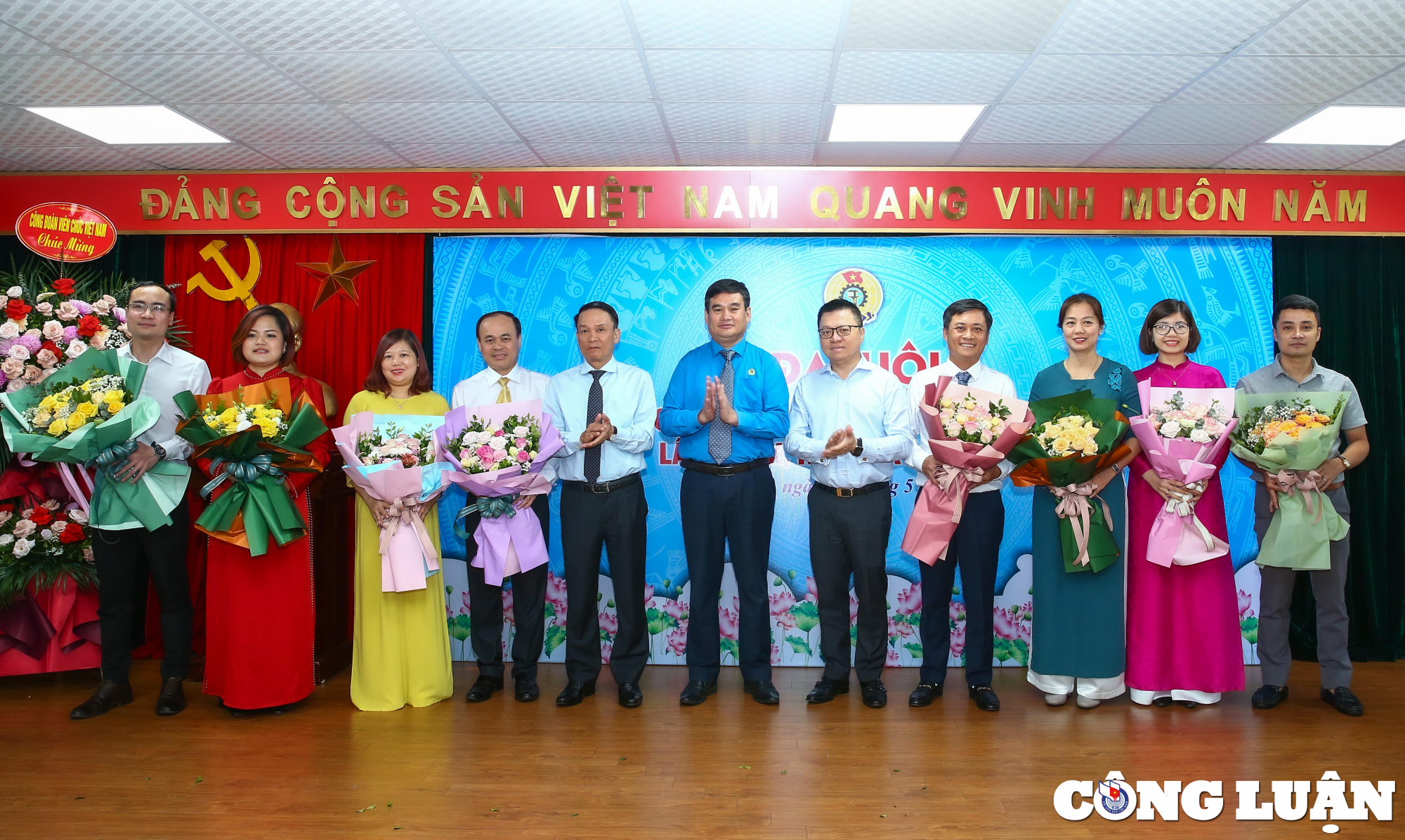 Mr. Le Tran Nguyen Huy was elected Chairman of the Central Committee of the Vietnam Journalists Association for the 2023-2028 term, photo 8