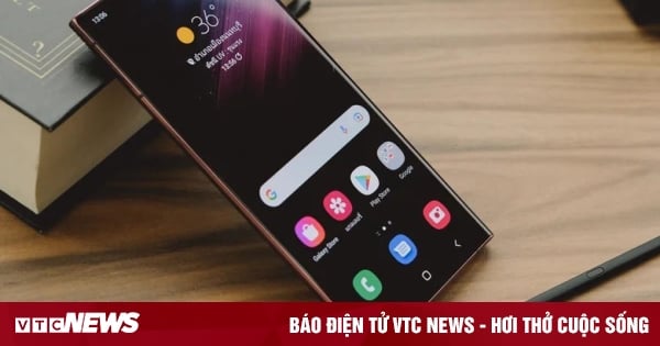 Cách sửa lỗi điện thoại Samsung bỏ túi quần tự sáng màn hình cực đơn giản