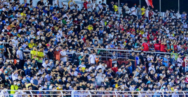 Près de 150 milliards pour moderniser le plus ancien stade du Vietnam photo 2