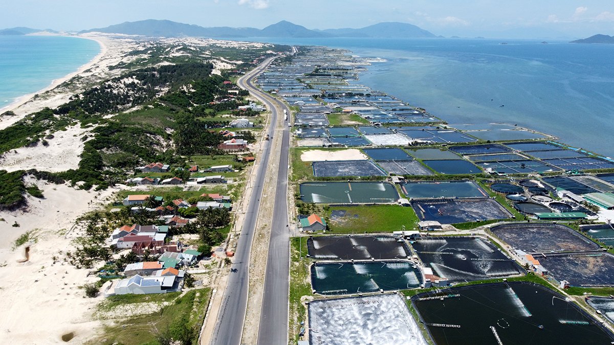 Một góc Khu kinh tế Vân Phong