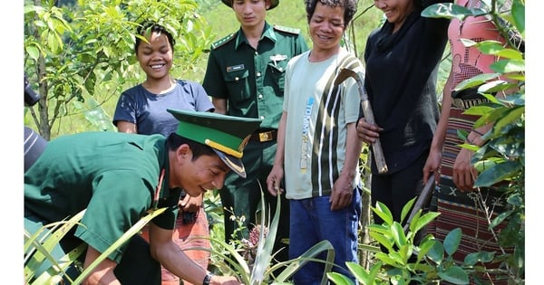 Chăm lo đời sống người dân biên giới Lào