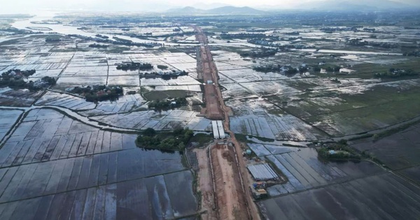 Contratistas listos para remover caminos públicos cuando lleguen inundaciones