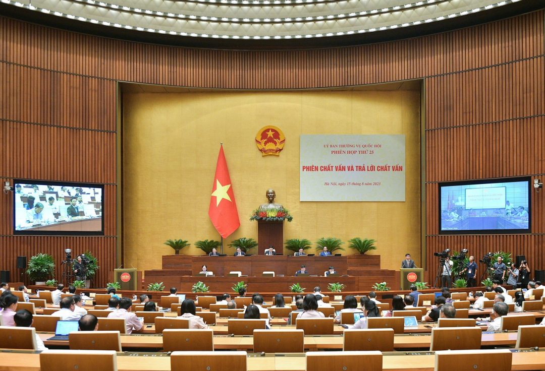 View of the working session. Photo: quochoi.vn