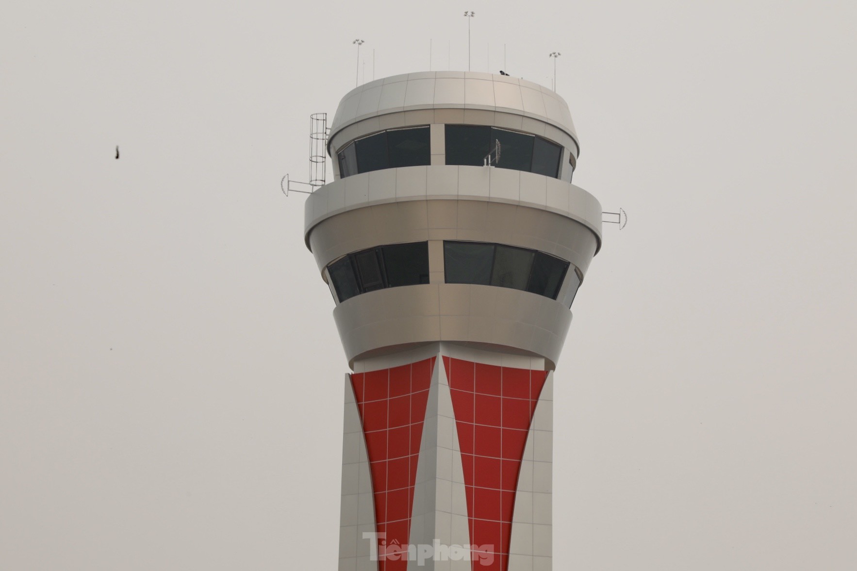 디엔비엔 공항: 70년 만에 치열한 공항에서 현대적인 공항으로 변신한 사진 14