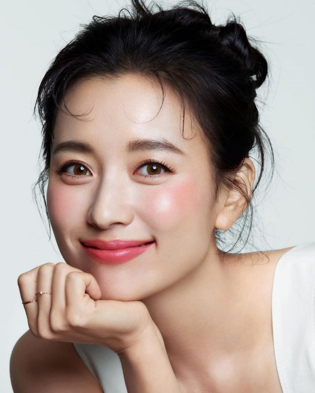 Han Hyo Joo: Mỹ nhân không chịu già, sở hữu gia tài diễn xuất chất lượng - 1