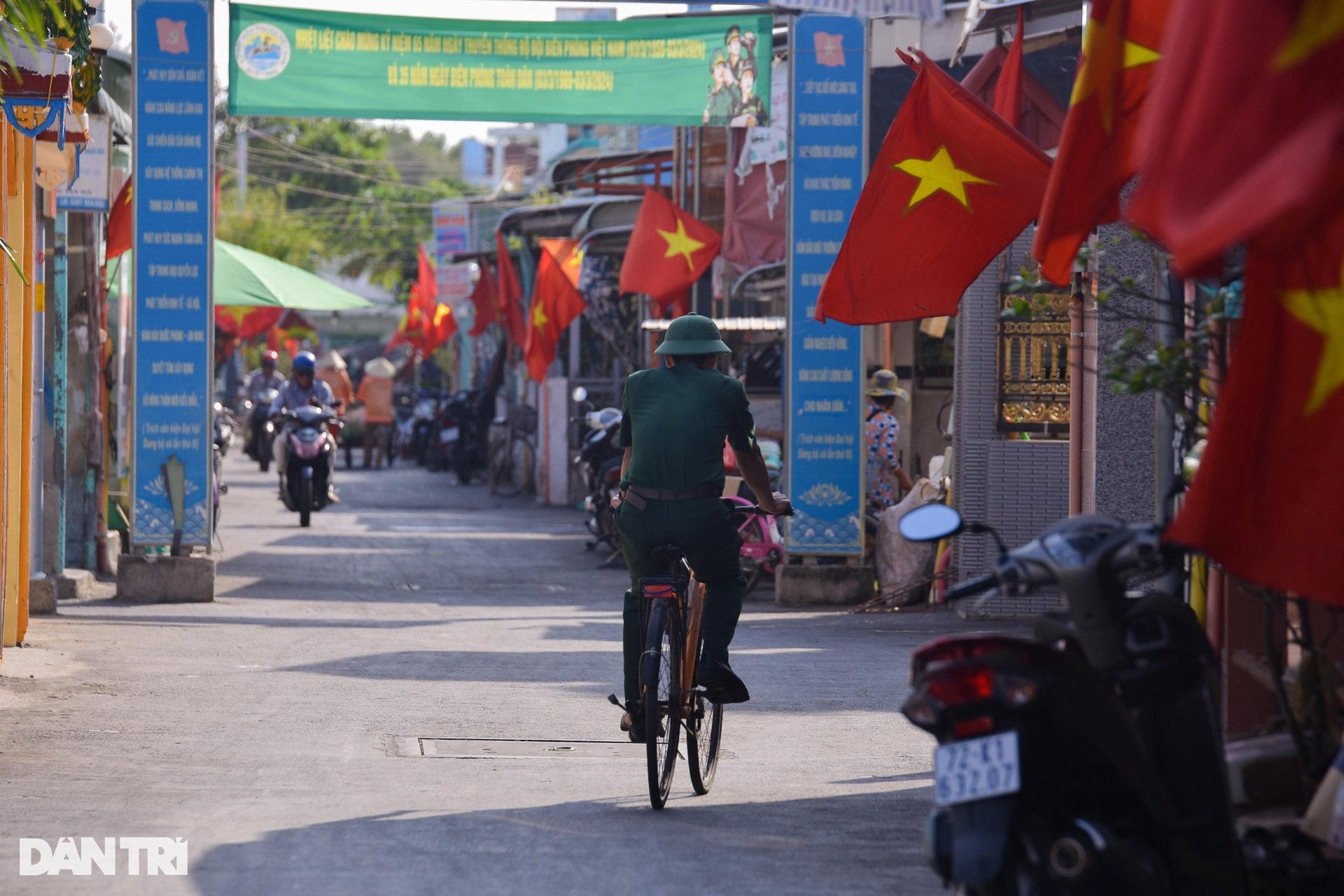 Bà con khó khăn ở xã đảo duy nhất TPHCM được xây nhà, khám bệnh miễn phí - 8