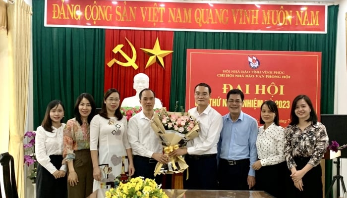 Đại hội Chi hội Nhà báo Văn phòng Hội Nhà báo tỉnh Vĩnh Phúc lần thứ nhất