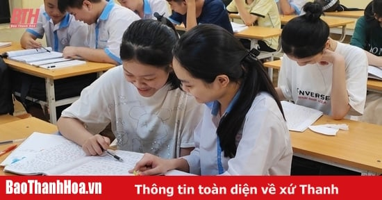 Căng mình ôn thi trong nắng nóng