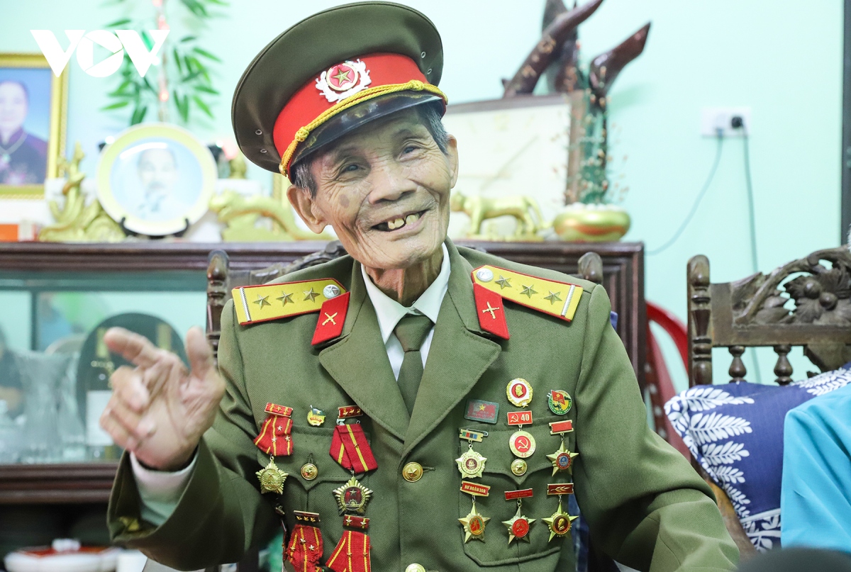 Souvenirs d'un vétéran de Dien Bien Phu qui a écrit une lettre au président français