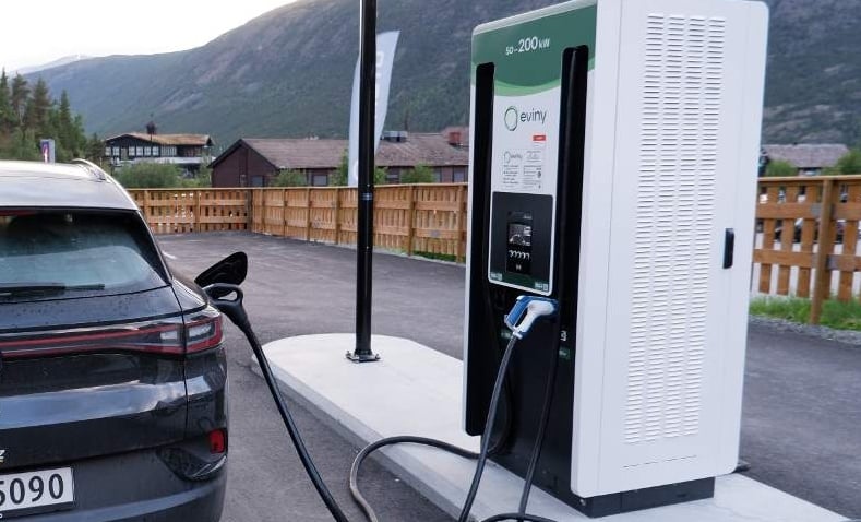 Most new cars sold in 2024 are electric cars. Norway is about to eliminate the number of gasoline cars. Image 1