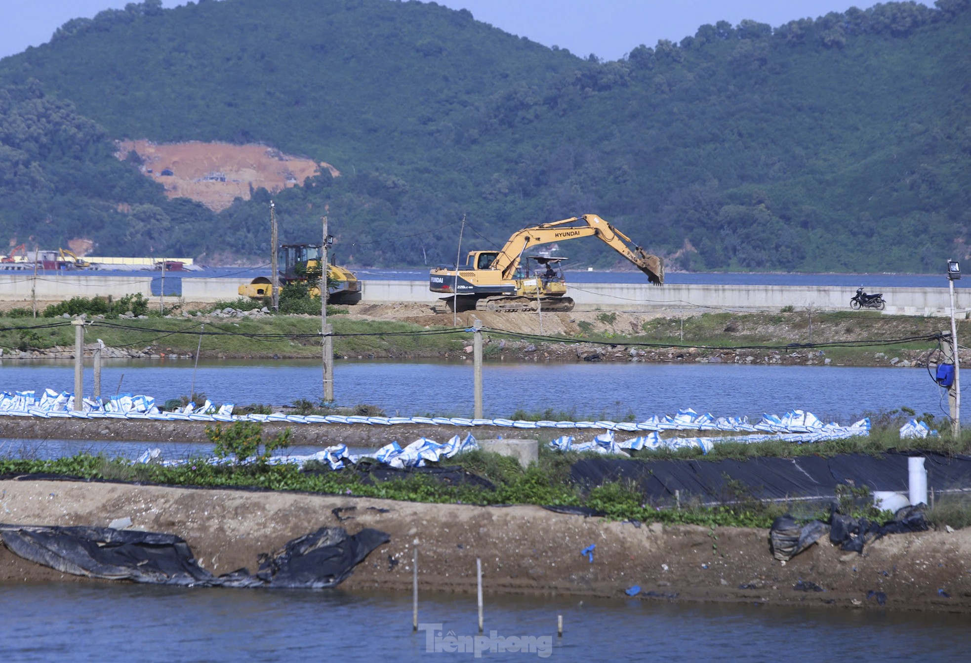 „Hilferuf“ für eine Reihe von Projekten ohne Fertigstellungstermin in Ha Tinh, Foto 5