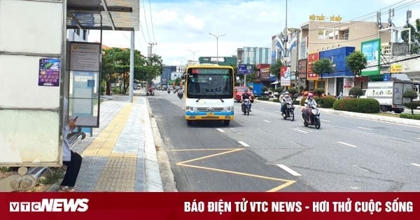 Est-il illégal de s’arrêter à un arrêt de bus ?