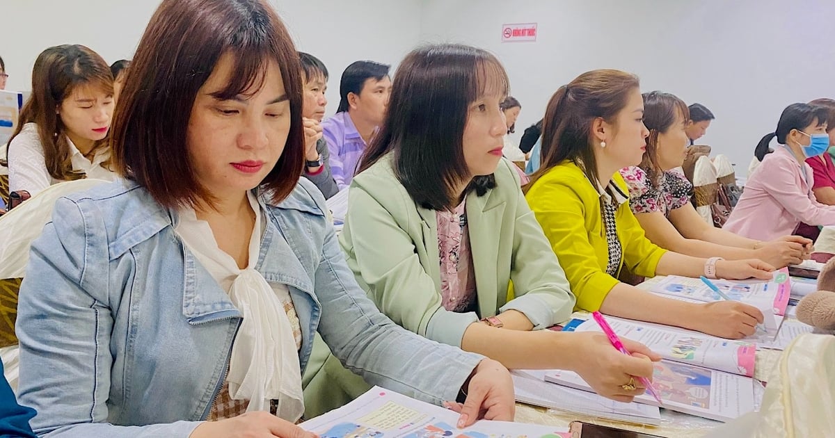 Gia Lai: Regular training for managers and teachers | Gia Lai Electronic Newspaper