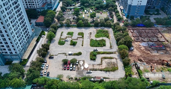 En el barrio de Dai Kim han surgido una serie de estacionamientos ilegales y campos de prácticas de conducción.