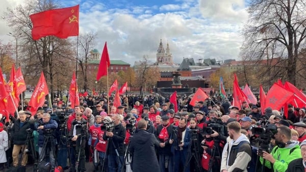 La révolution libère les peuples