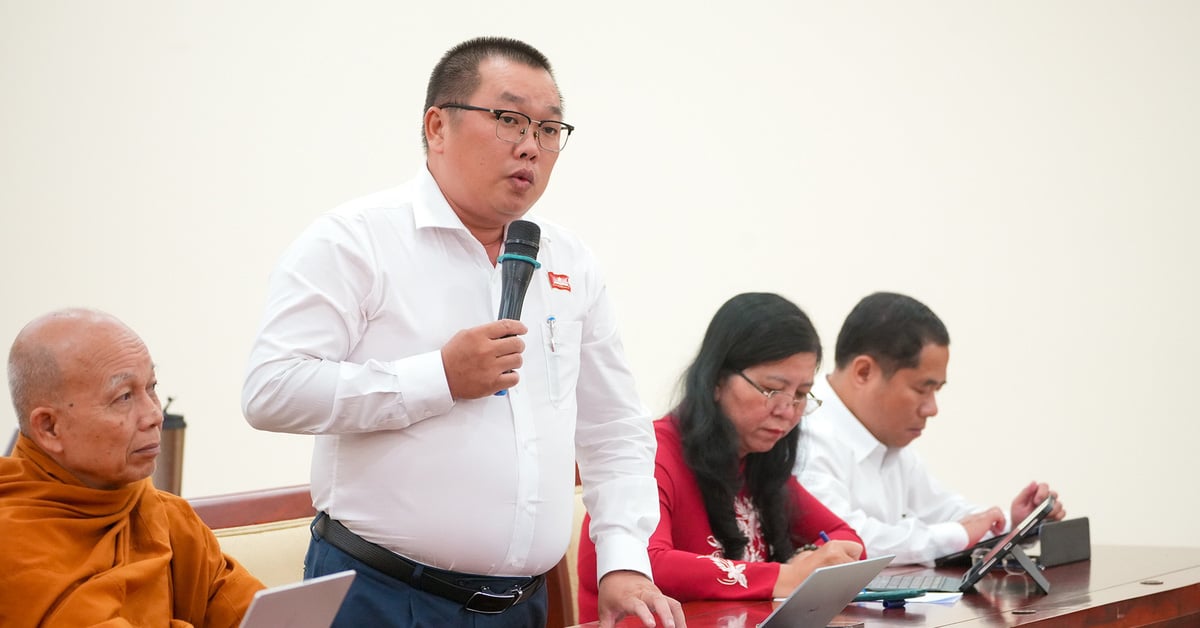 HCMC People's Council Delegate Raises Opinion That During Tet Holiday, English Is No Longer a Compulsory Subject