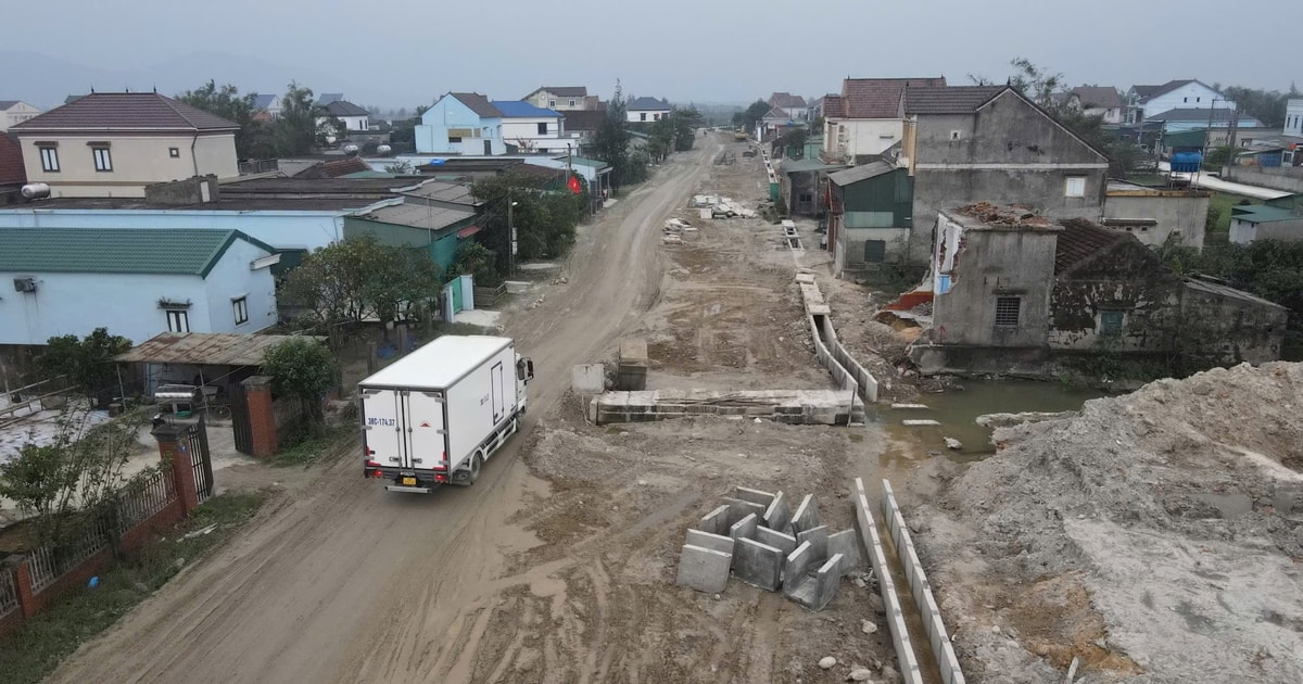 Ha Tinh completes 'missing' road section nearly 14 years after Dai Doan Ket Newspaper reported