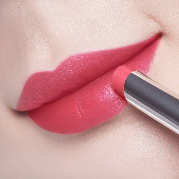 Sugerencias de colores de labial para que sigas la tendencia de maquillaje radiante Clean Girl - 5