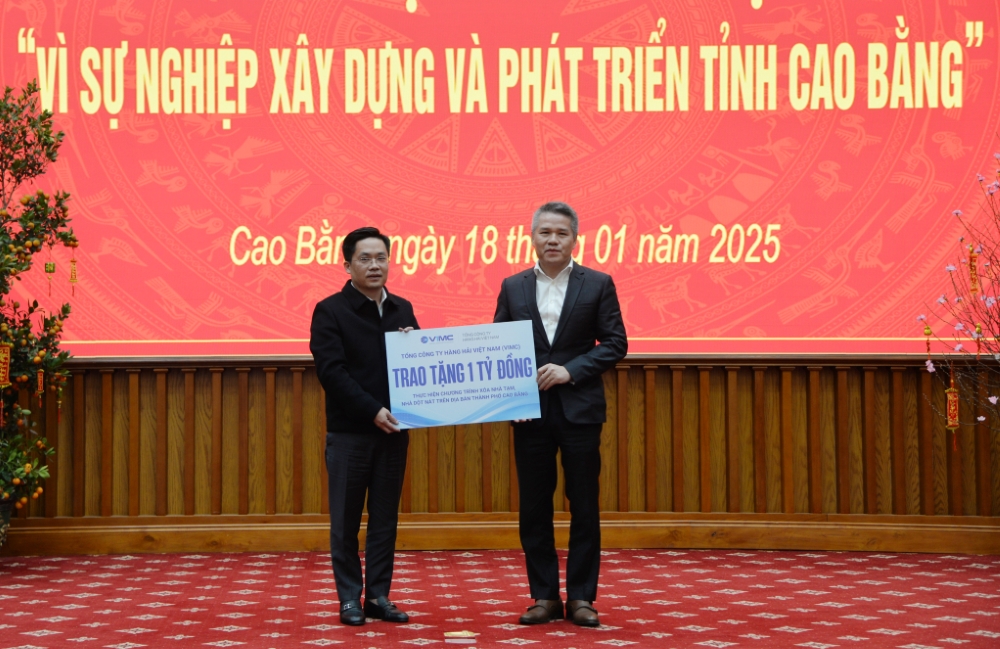 VIMC accompanies Cao Bang province to build a better life