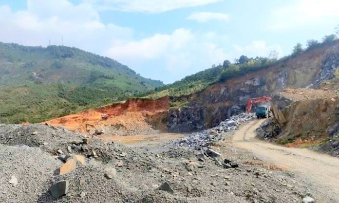 Suspend mining activities of 4 quarries in Lam Dong