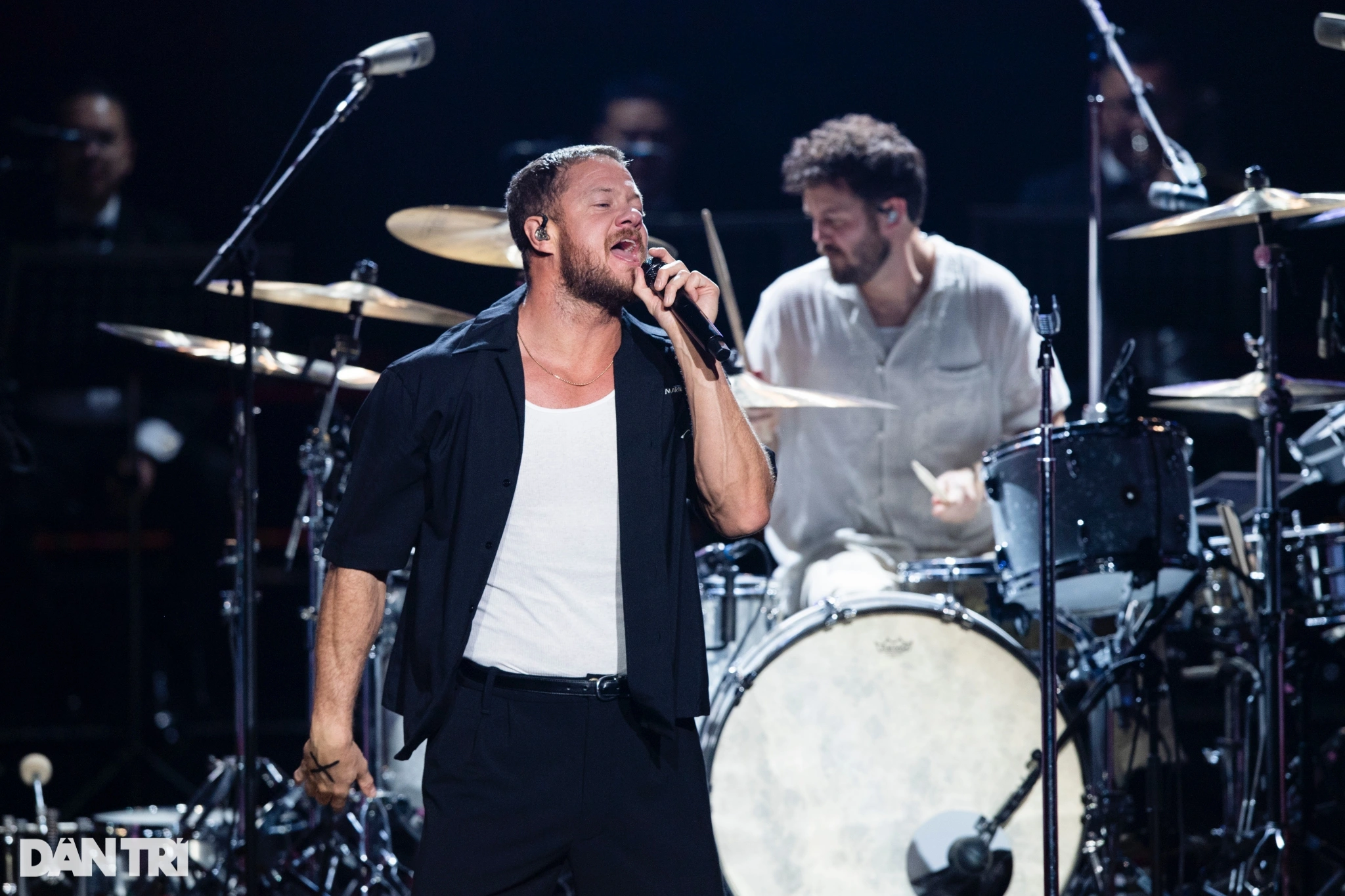 Imagine Dragons präsentieren in Hanoi ein Lied mit über 2,7 Milliarden Aufrufen