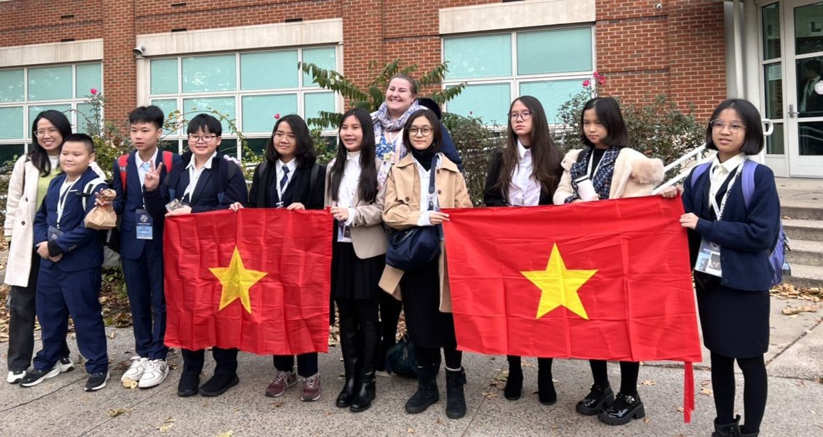 Los estudiantes de la Escuela Internacional Vietnam Australia ganan 54 medallas de oro y plata en la Copa Mundial de Académicos 2023