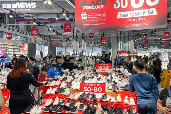 Kunden drängen sich nicht mehr, um am Black Friday Waren zu kaufen, Geschäfte „fallen“ nicht mehr – 20