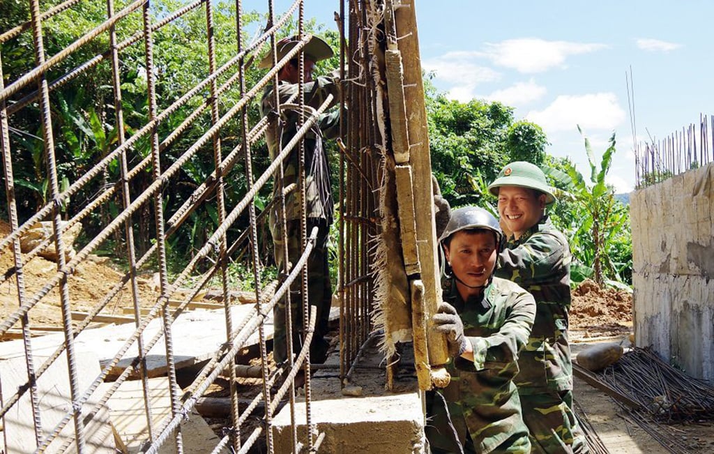 Biên cương hữu nghị: Chăm lo đời sống người dân biên giới Lào- Ảnh 3.