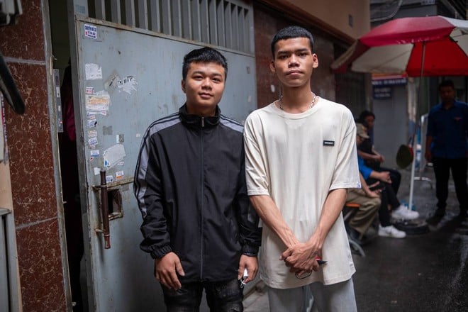 Hommage à deux jeunes de Hanoi qui ont sauvé des personnes dans un incendie d'appartement : sympathie car il y a encore beaucoup de cris d'aide