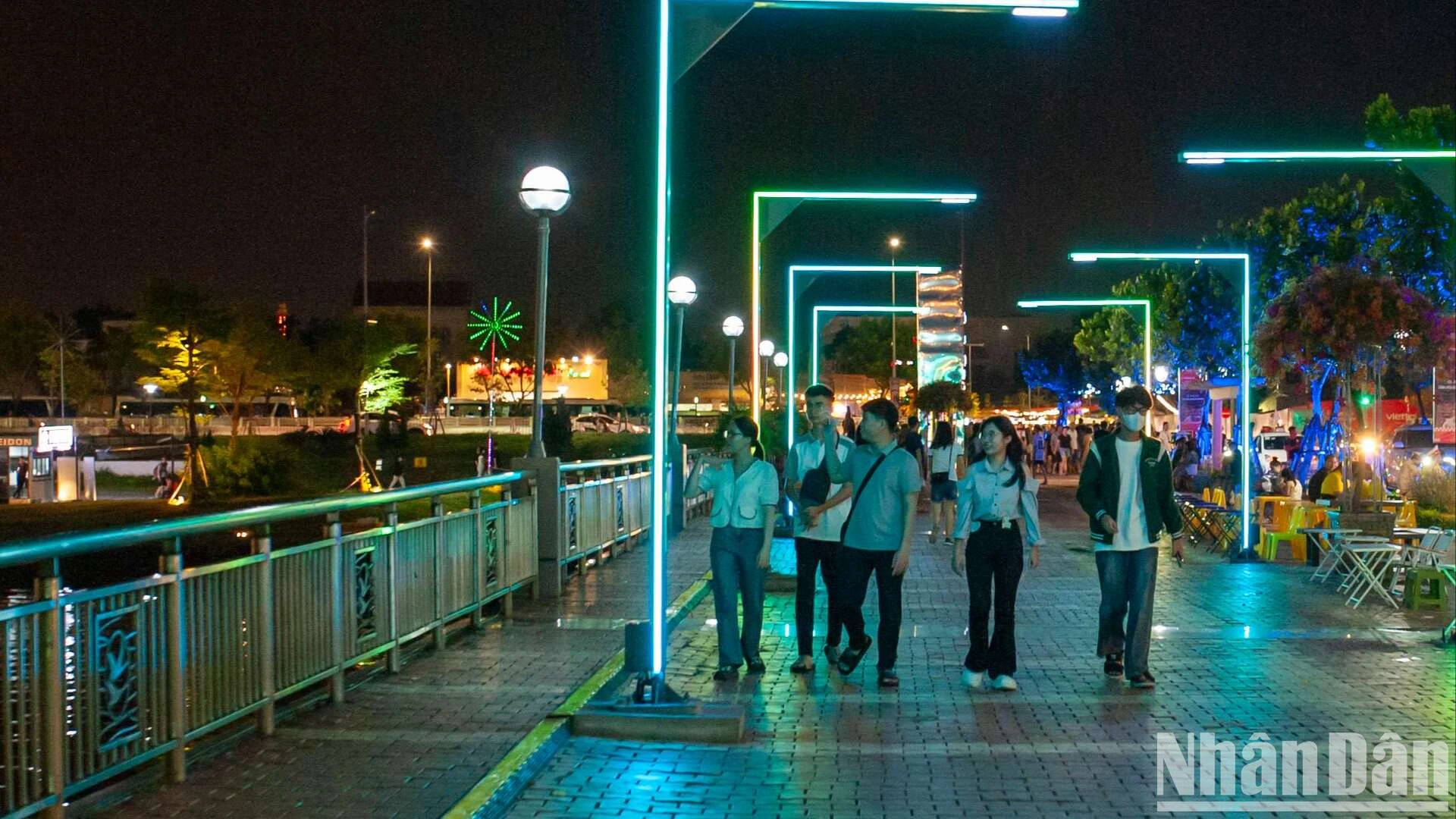 [Photo] Gros plan de la première rue piétonne au bord de la rivière de Da Nang, photo 5