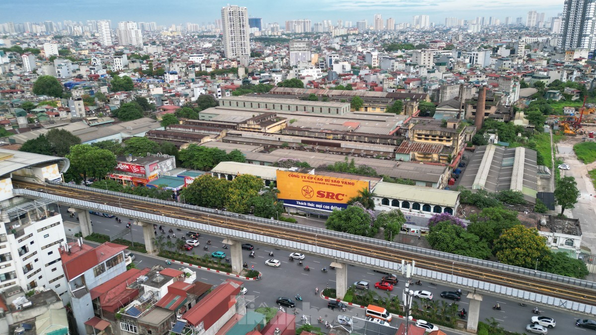 Nahaufnahme von 3 „Golden Land“-Projekten, deren Entfernung der Vorsitzende der Stadt Hanoi gerade angeordnet hat. Foto 3