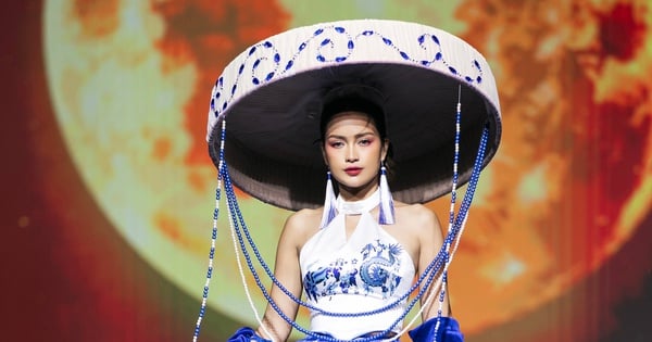 Miss Ngoc Chau returns after incident, becomes vedette of fashion show