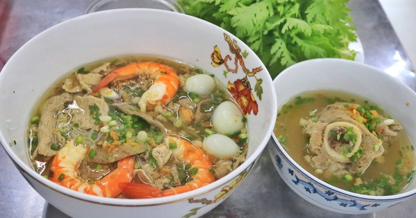 สัมผัสร้านก๋วยเตี๋ยวน้ำหมากในนครโฮจิมินห์