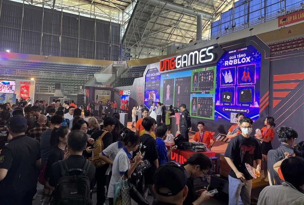 Un rincón del área de exposición de VNG en el Vietnam Game Festival.