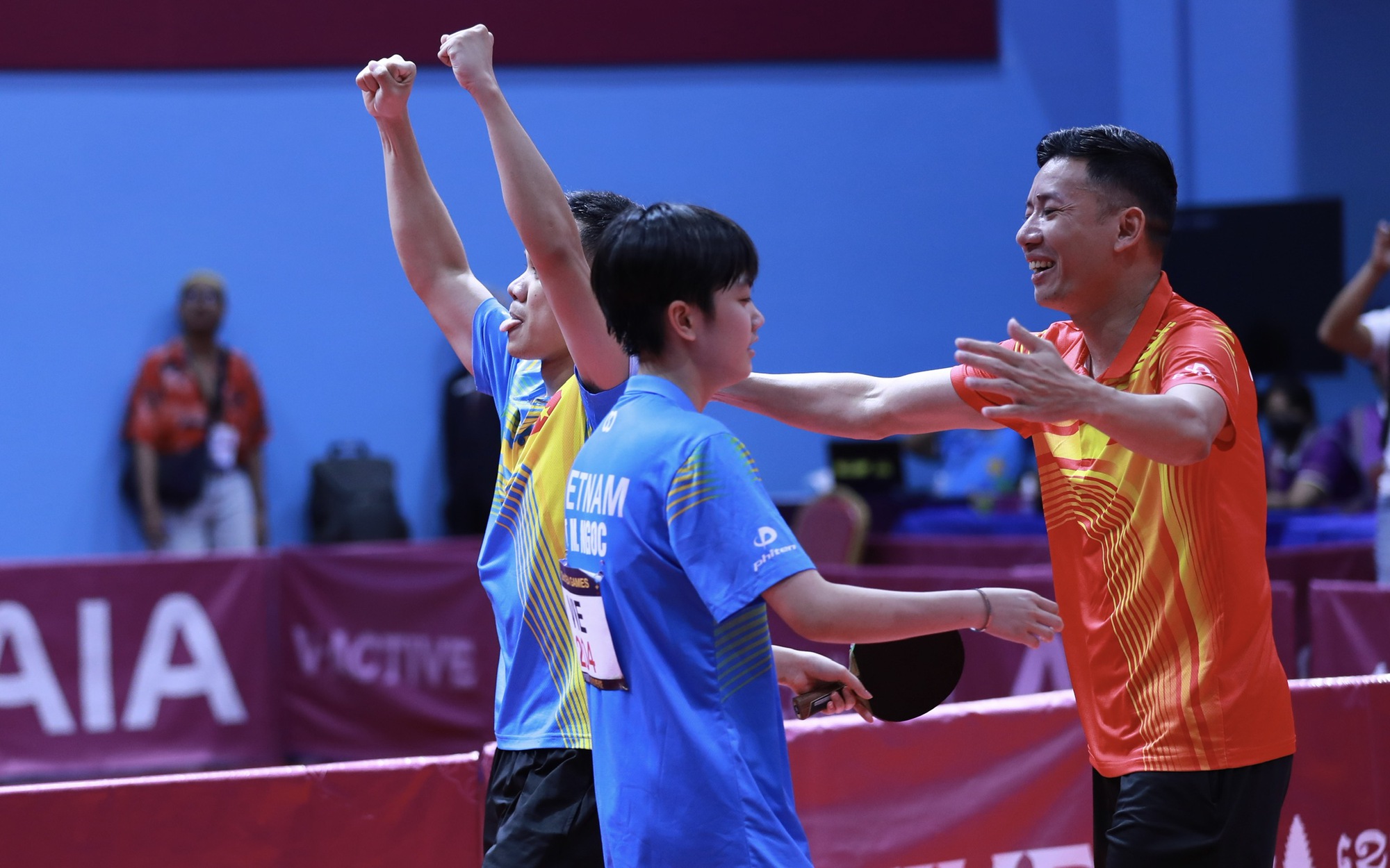 SEA Games 32: Hai nhà vô địch bóng bàn tuổi teen làm nên lịch sử sau 24 năm - Ảnh 9.