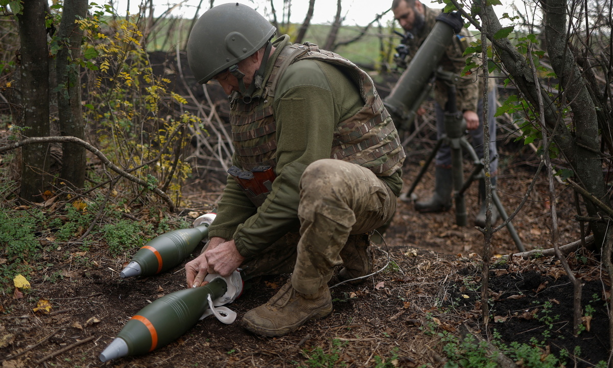 Ukraine investigates scandal over purchase of 100,000 'ghost mortars'